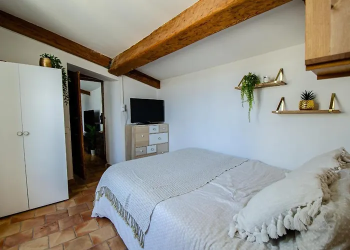Charmant T2 Au Coeur D\'Ajaccio - Parking & Ac
